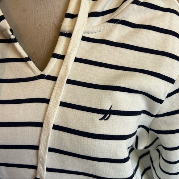 Nautica hoodie sweatshirt white blue stripe sz med oversized fit great condition - Picture 2 of 4